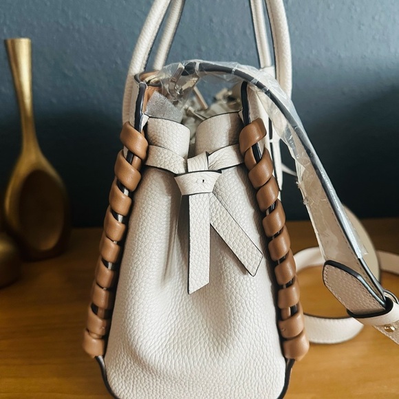 NWT Kate Spade Cream and Tan Satchel with Structured Design & Woven Accents - Picture 3 of 8